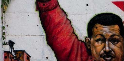 Caracas informa que Chávez se recupera