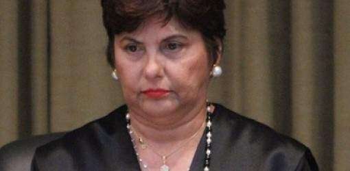 Disidencia Suprema llama a defender Constitución ‘con uñas y dientes’