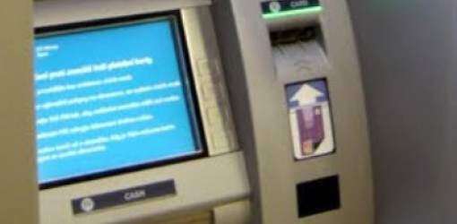 Roban cajero ATM en recinto universitario en Guayama