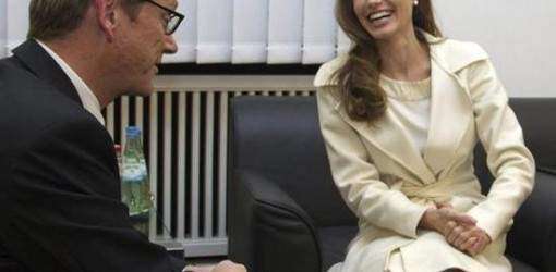 Angelina Jolie en Berlín por los refugiados