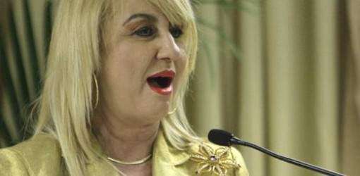 Confirman renuncia de López Cintrón