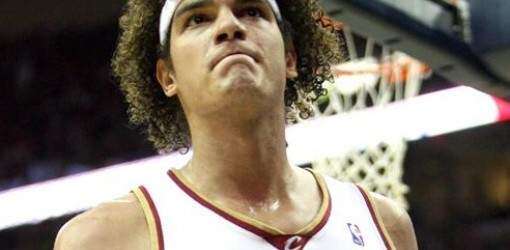 Anderson Varejao consigue su primer 20-20