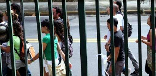 Campus peatonal: buena idea por mal camino (vídeo)