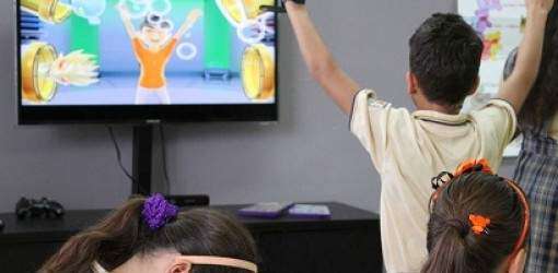 Educación apuesta a los video juegos en el salón de clases