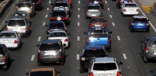 Tapones y carreteras cortadas