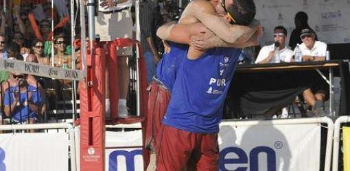 Se crece una dupla boricua en el volei de playa