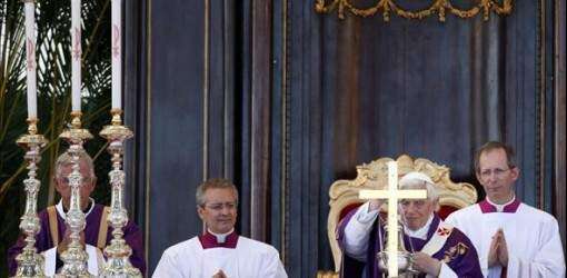 Fidel le pregunta al Papa: ‘¿A qué se dedica?’