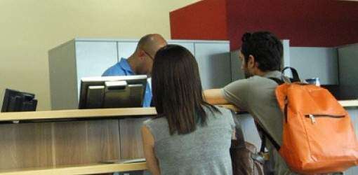 Intereses imposibles en préstamos para jóvenes