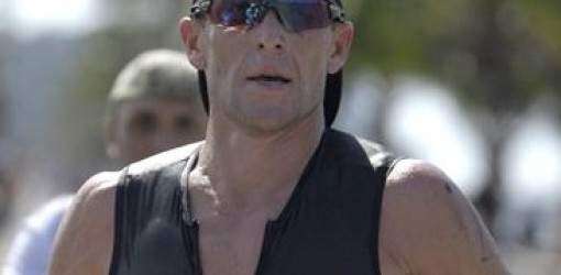Lance acaba 7mo en el Ironman de Texas