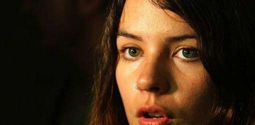 Líder estudiantil chilena se reúne con Silvio Rodríguez