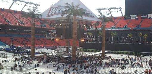 Retienen los Colón en Wrestlemania