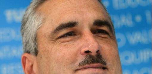 TRS sale del Cardiovascular y preside sesión en Senado