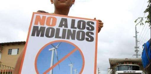 Agrónomos se manifiestan contra molinos de Santa Isabel