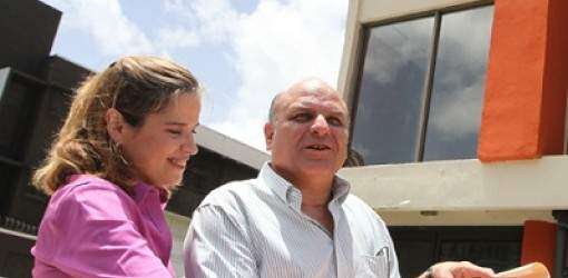 Carmen Yulín se defiende, pero se le chispotea falta de coordinador