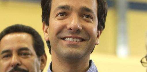 Complace en PR decisión Supremo federal sobre salud