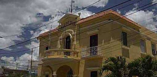 Hospitalizado alcalde Santa Isabel por bronquitis