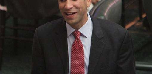 Rivera Guerra irá al tribunal por no pagar piscina