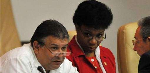 Hija del vice cubano habría escapado a EEUU