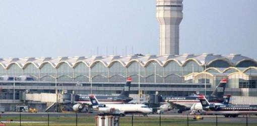 Investigan incidente con tres aviones en Washington