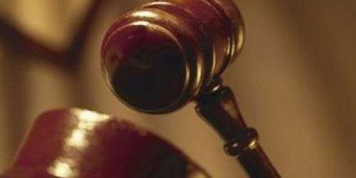 Cargos a capellán de Corrección