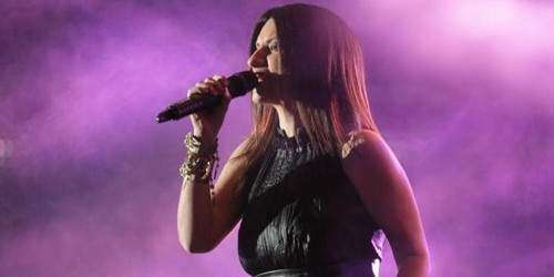 Laura Pausini en espera de una niña