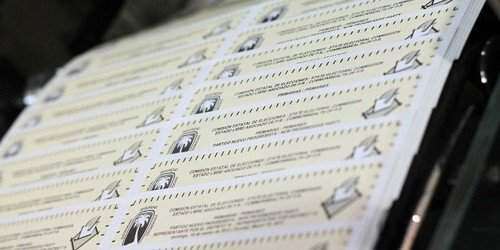 Candidato independiente presenta demanda contra la CEE