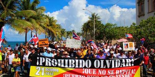 Trabajadores dan recordatorio en la calle