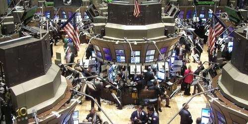 Wall Street casi repite el ‘lunes negro’