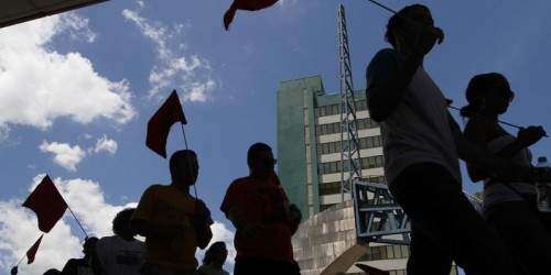 Sindicatos marcharán en contra del gobierno