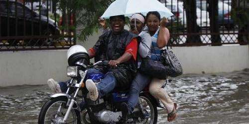 Más de 12,000 desplazados por las lluvias en Dominicana
