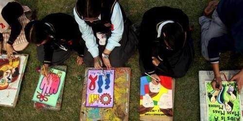 Denuncian falta de tratamiento a niños con SIDA