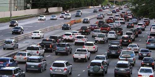 Pesado el tránsito en la Baldorioty y en el Ferré