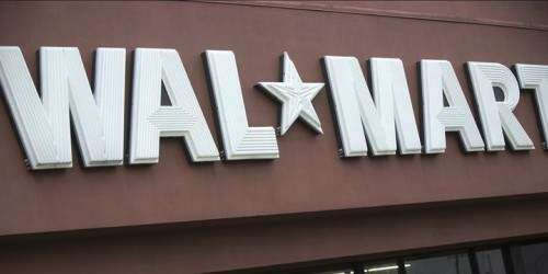 Trabajadores de Walmart protestan y afectan ventas del viernes negro