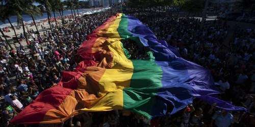 Revertir la homosexualidad, una terapia en tela de juicio