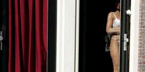 Votan en San Francisco prohibición del nudismo