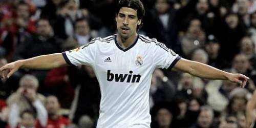 Ronca Khedira de que el Madrid le gana al Manchester City