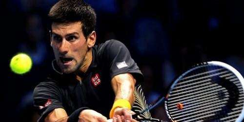 Djokovic frena a Tsonga en Londres