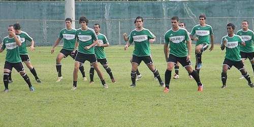 El Colegio se llevó el triunfo en Santa Cruz