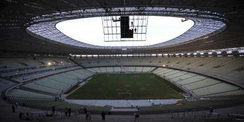 Listo primer estadio para el Mundial 2014