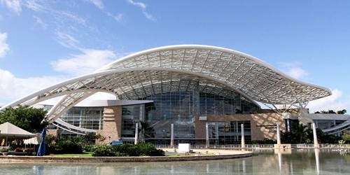 Solicitan paralización de contrato del Distrito de Convenciones