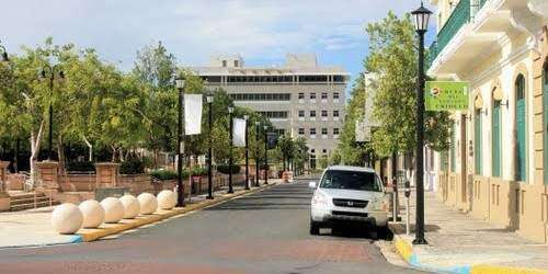 Calle Padial; calle llena de contradicciones