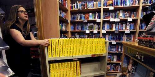 Nueva novela de Rowling, ‘una historia sobre la moralidad y la mortalidad’