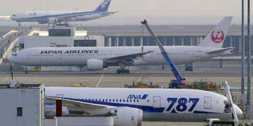 Ordenan paralización de vuelos en aviones Boeing 787