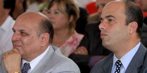 Ferrer suma aseguradora de salud a lista de contratos