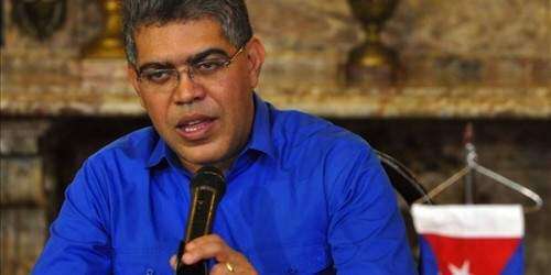 No se puede obviar que Chávez enfrenta una situación compleja, dice cancill