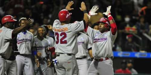 República Dominicana se acerca a la final y los boricuas siguen vivos