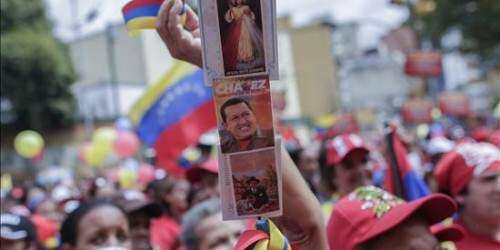 Piden por la salud de Chávez en conmemoración del ’92