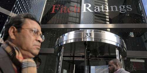 Fitch no rebajará nota de EE.UU, a pesar de recortes