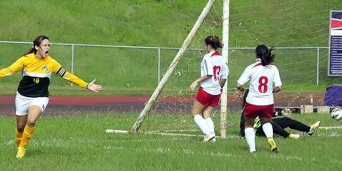 Se afianzan Las Jerezanas en torneo de fútbol femenino