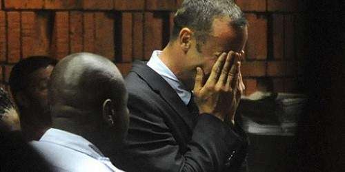 Posponen decisión de libertad bajo fianza de Pistorius